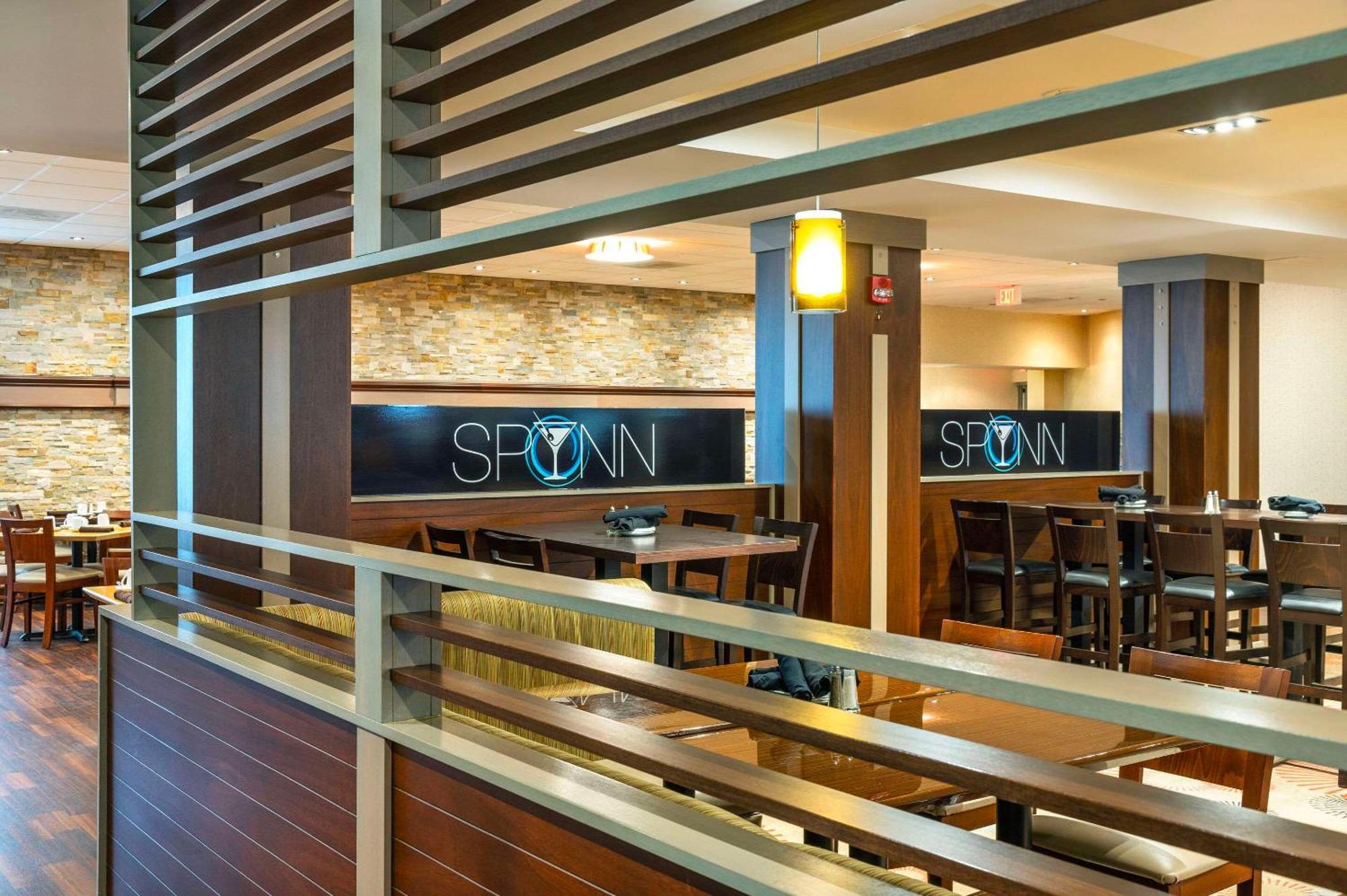 Allure Hotel & Conference Centre, Ascend Hotel Collection Barrie Exterior foto